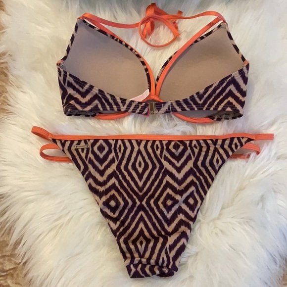 New without tags Victoria’s Secret 2 piece Aztec bathing suit - Picture 2 of 5